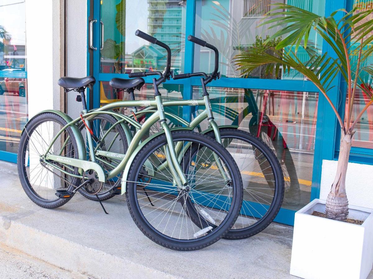 Seawall Hostel Chatan Bagian luar foto