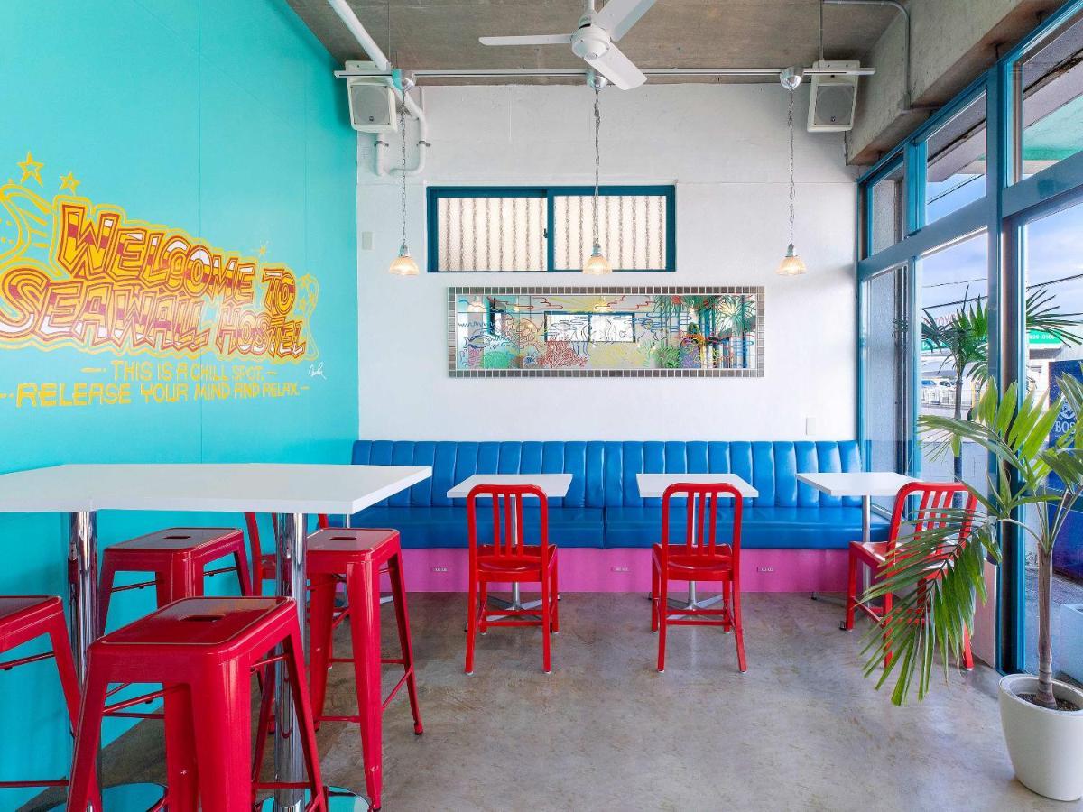 Seawall Hostel Chatan Bagian luar foto