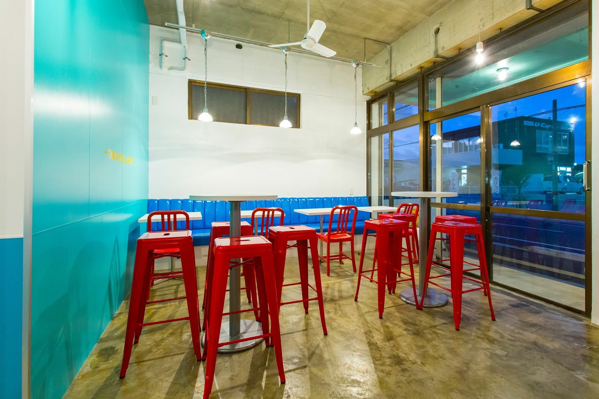 Seawall Hostel Chatan Bagian luar foto